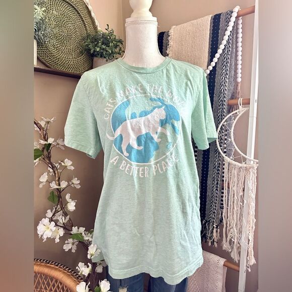 Cats Make the World a Better Place Graphic Crewneck T Shirt - Picture 3 of 7